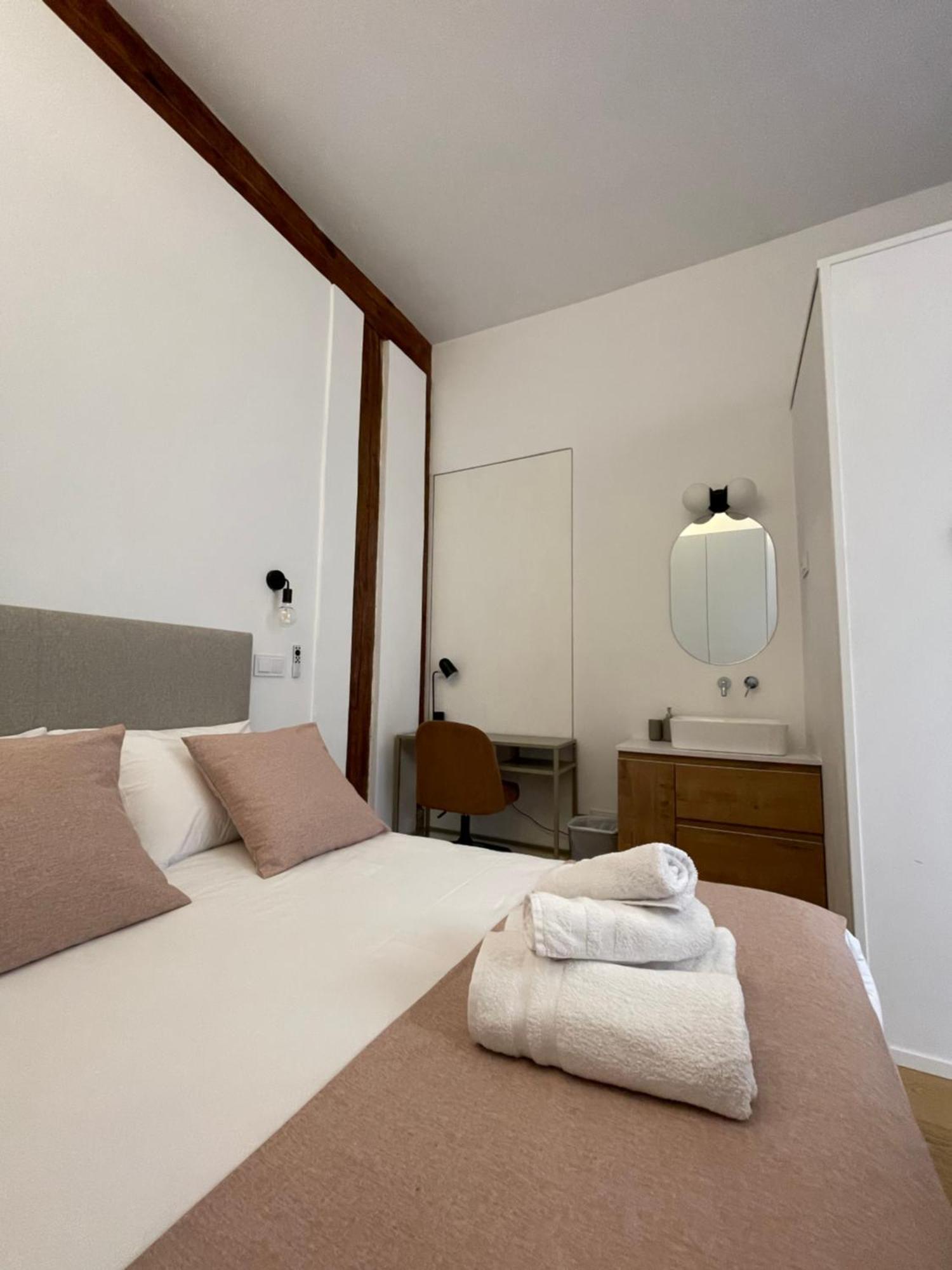 Estudio En Madrid Extérieur photo